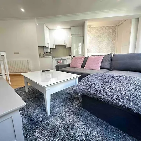 Excelente Apartamento Centro *